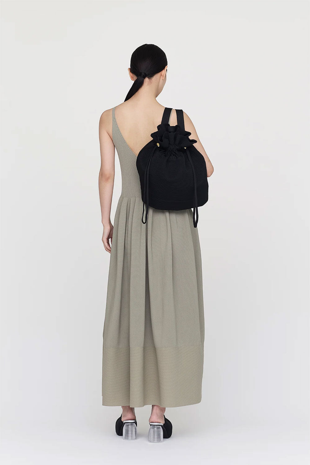 
                  
                    STRATUM-KNAPSACK-BLACK-
                  
                