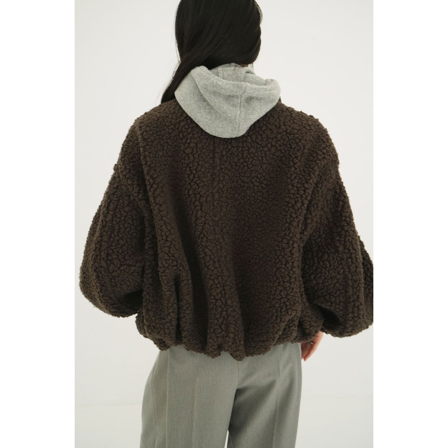 
                  
                    BALLOON BOA BLOUSON-IVORY-
                  
                