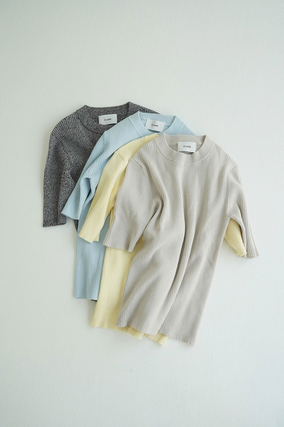 
                  
                    H/N HALF SLEEVE RIB KNIT TOPS -MIX-
                  
                