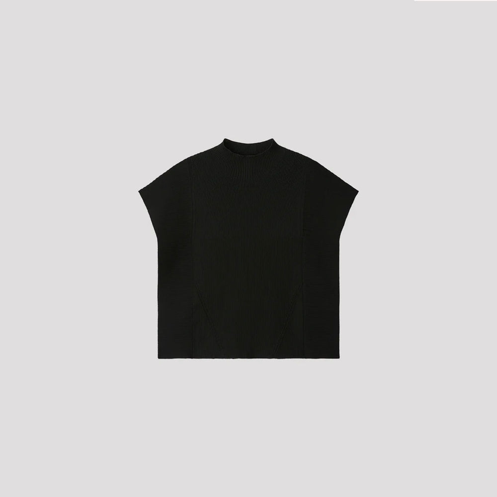 PORTRAIT CREASE TOP -BLACK-