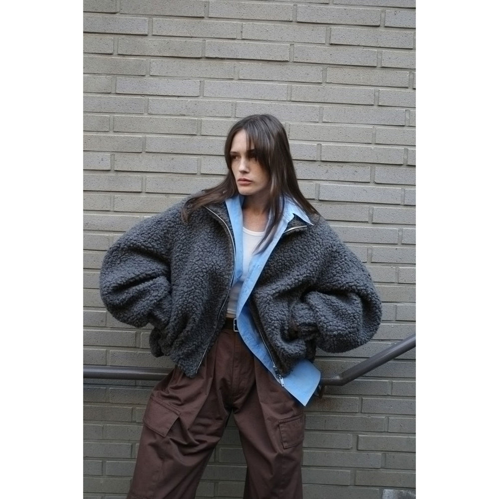 
                  
                    BALLOON BOA BLOUSON-IVORY-
                  
                