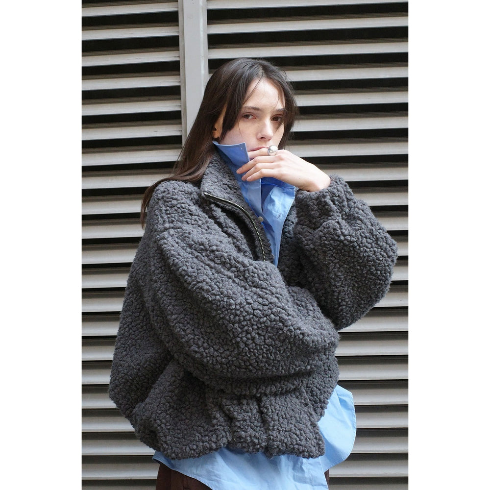 
                  
                    BALLOON BOA BLOUSON-IVORY-
                  
                