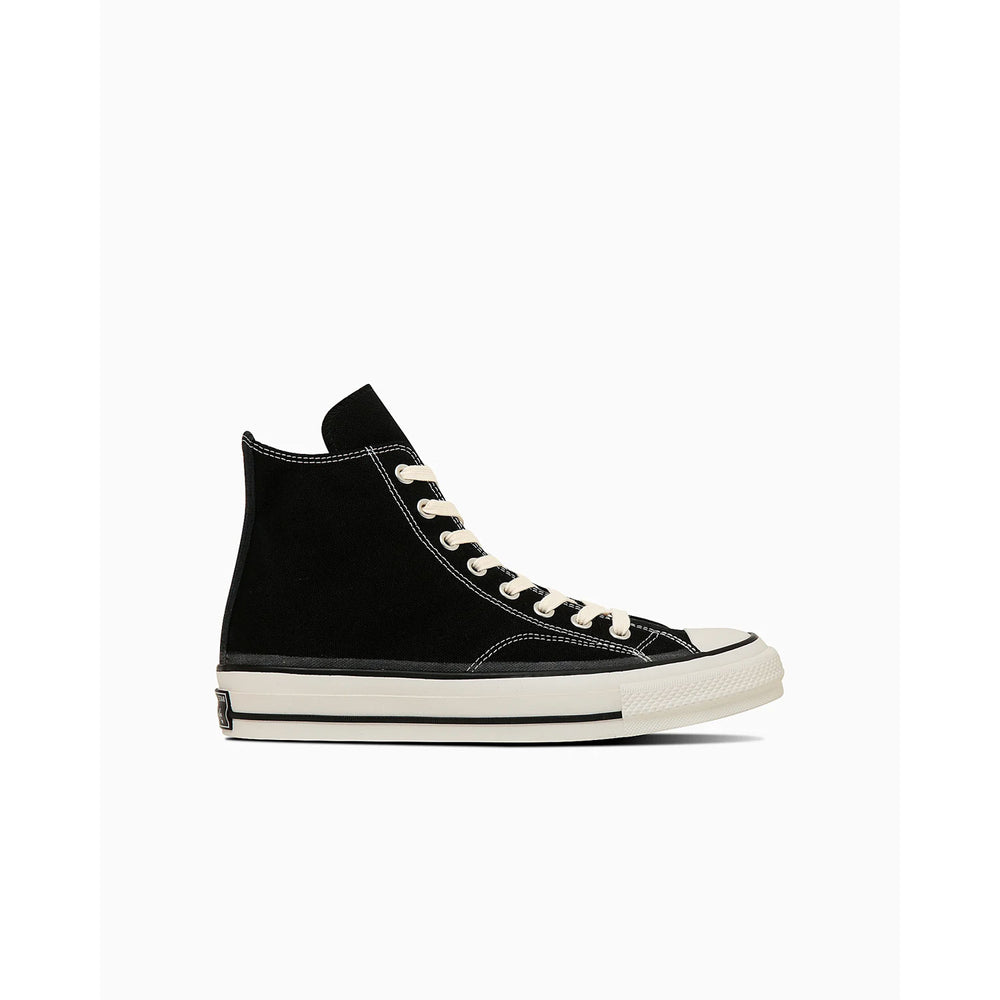 
                  
                    CHUCK TAYLOR CANVAS HI-BLACK-
                  
                