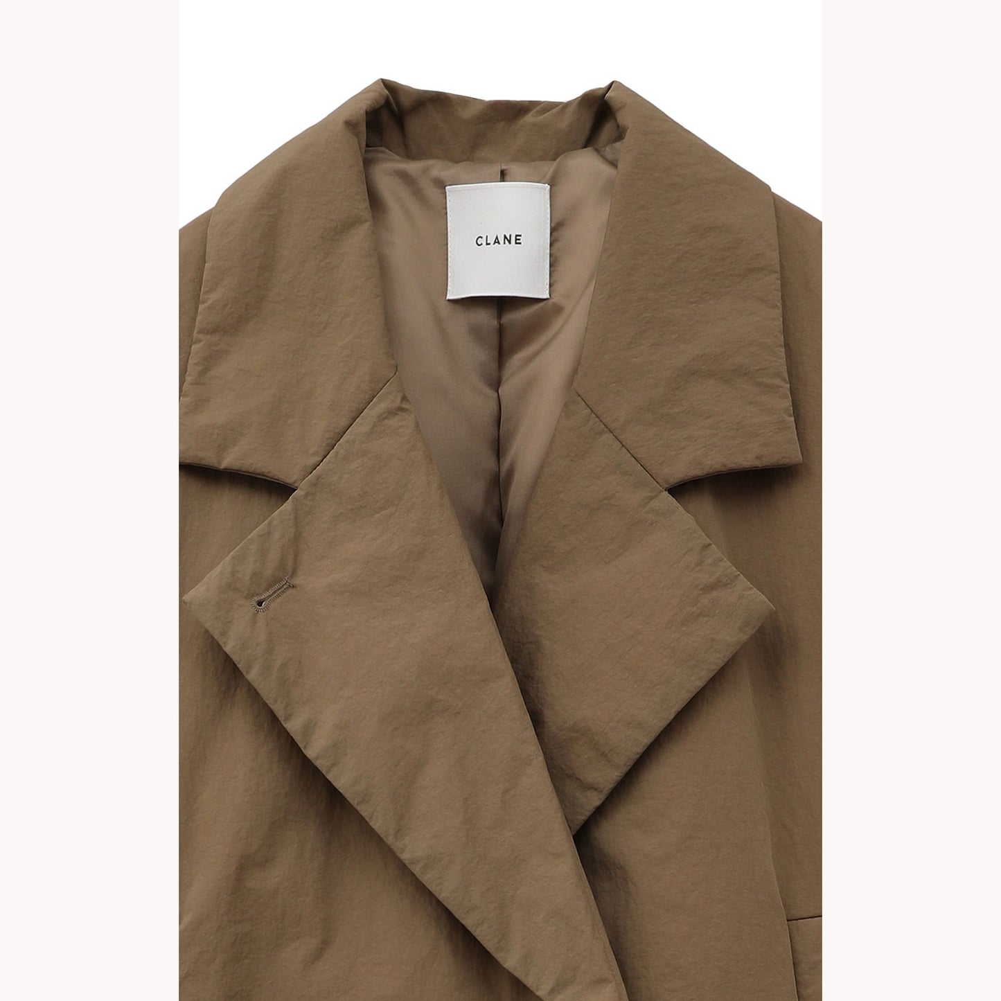 
                  
                    COLOR DOWN CHESTER COAT
                  
                