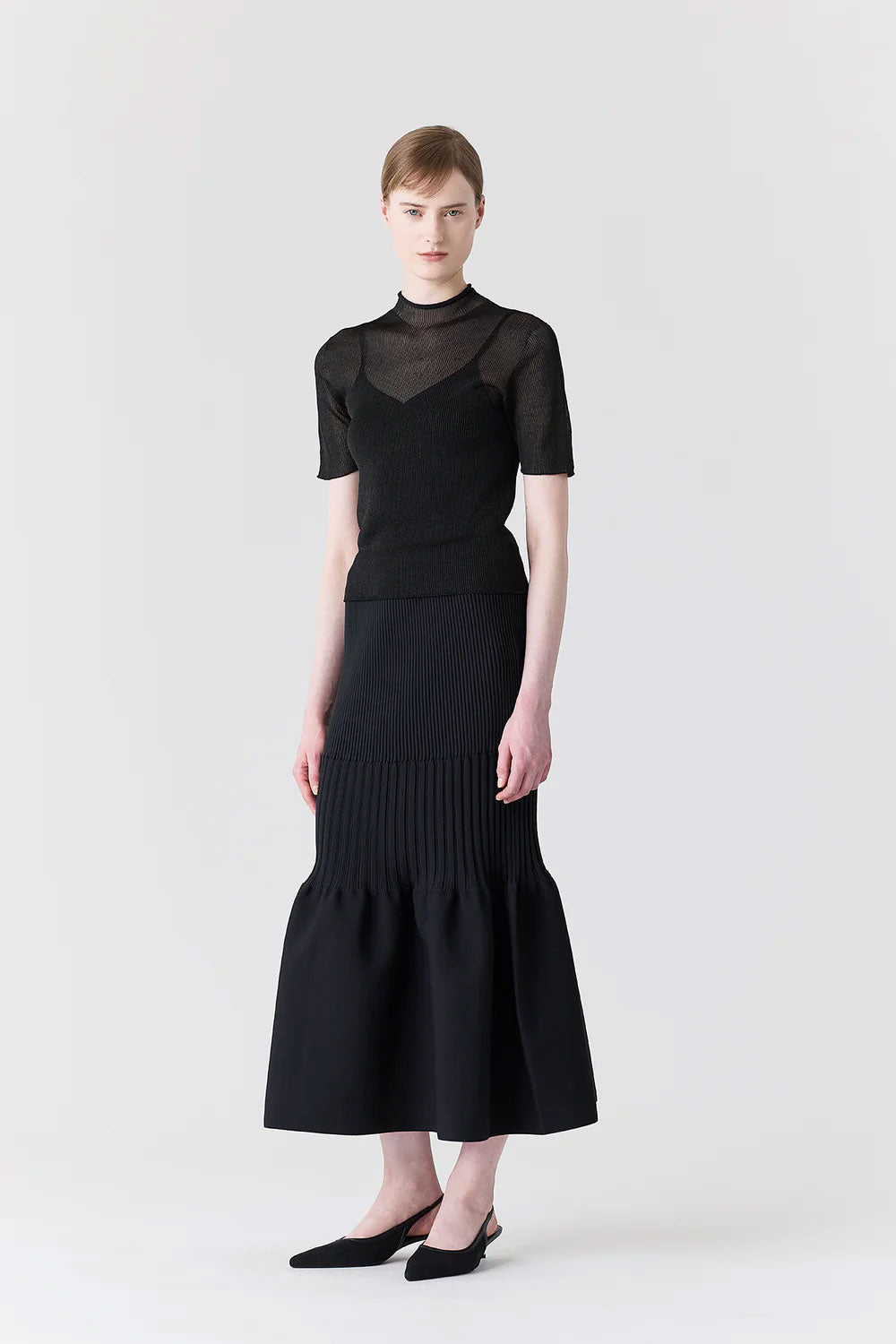 
                  
                    PORTRAIT LUCENT-SHORT SLEEVE TOP-BLACK-
                  
                