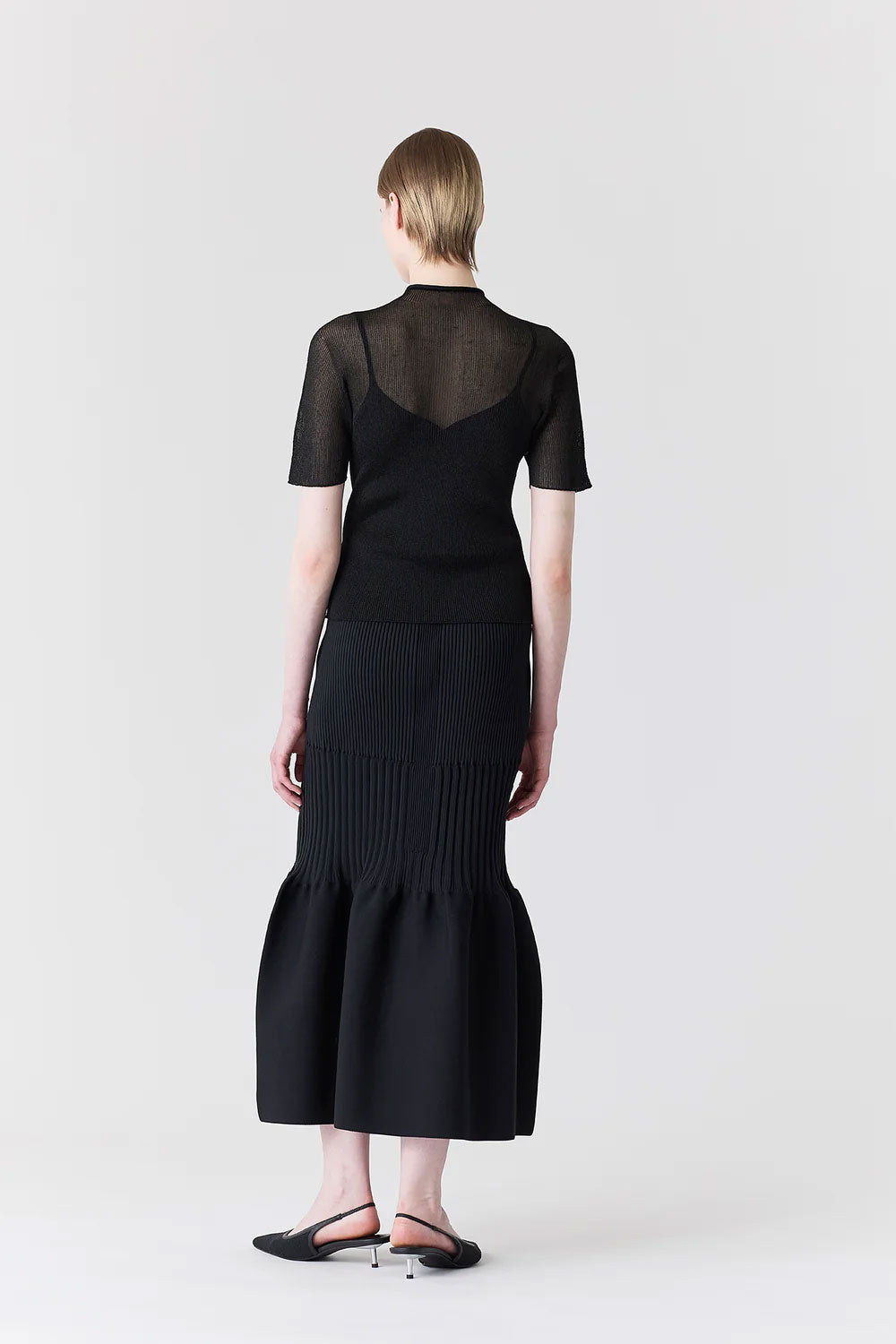 
                  
                    PORTRAIT LUCENT-SHORT SLEEVE TOP-BLACK-
                  
                