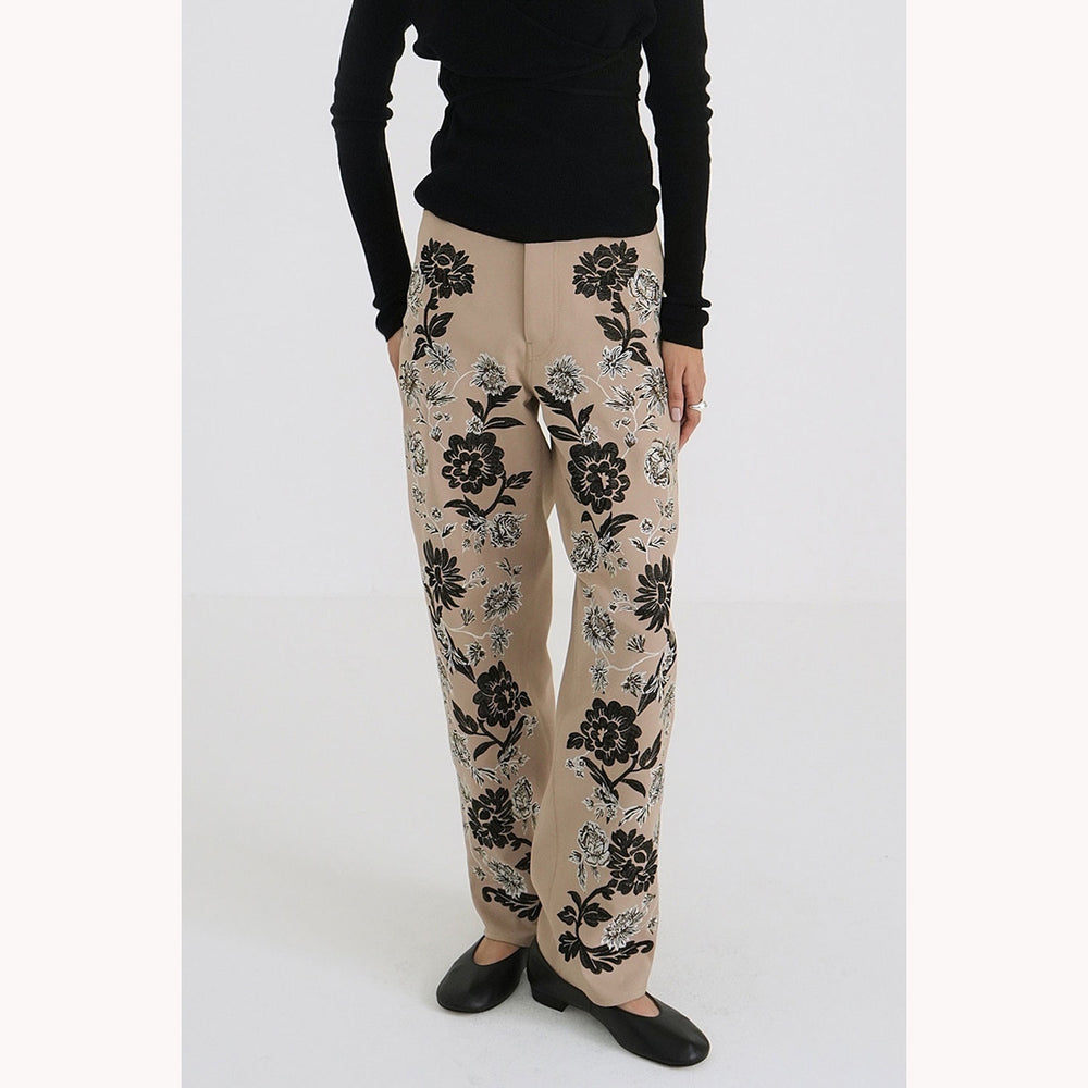 
                  
                    FLOWER EMBROIDERY PANTS
                  
                