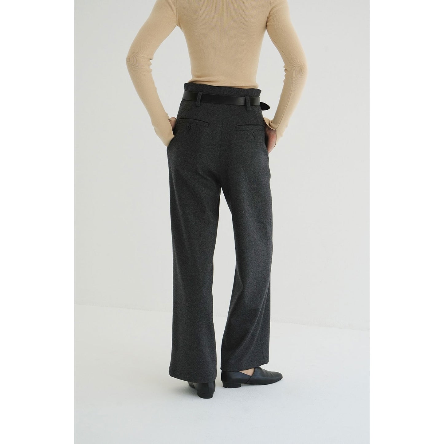 
                  
                    HIGH WAIST WIDE PANTS-GRAY-
                  
                