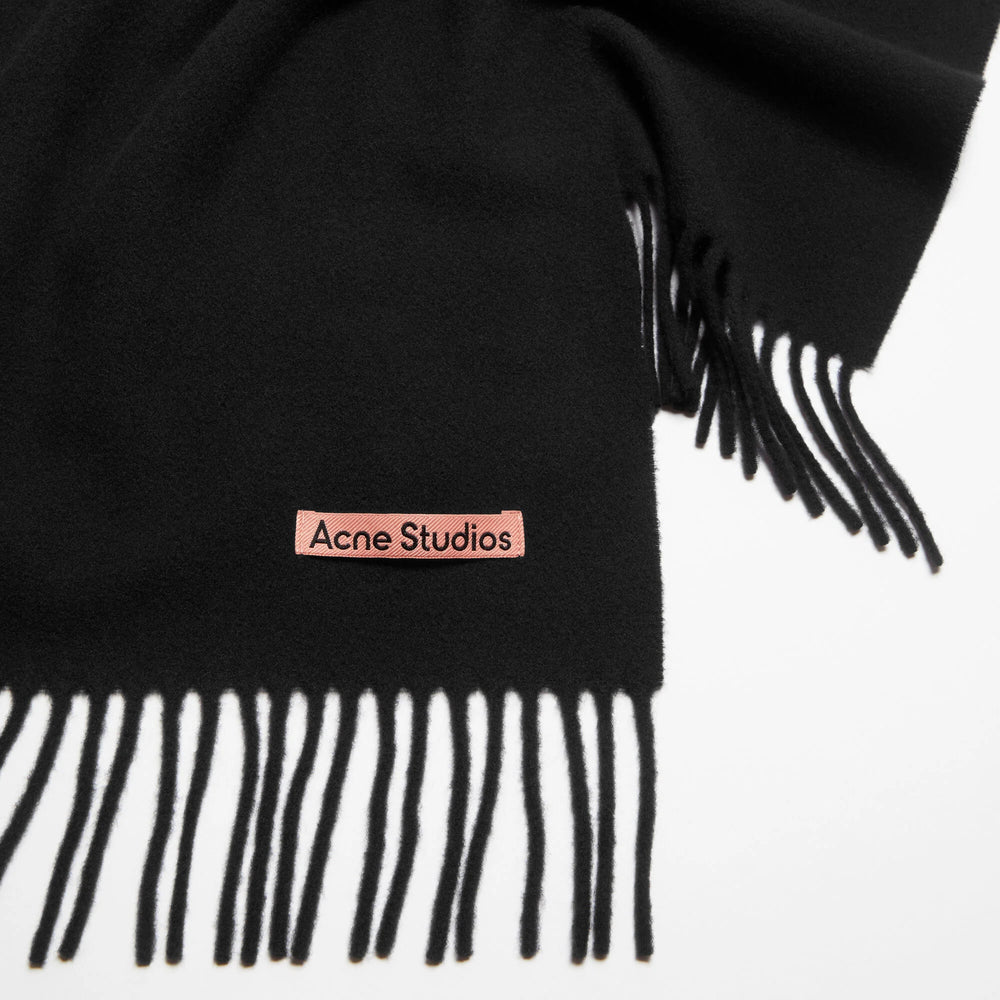FRINGE WOOL SCARF NARROW – OBLIGE