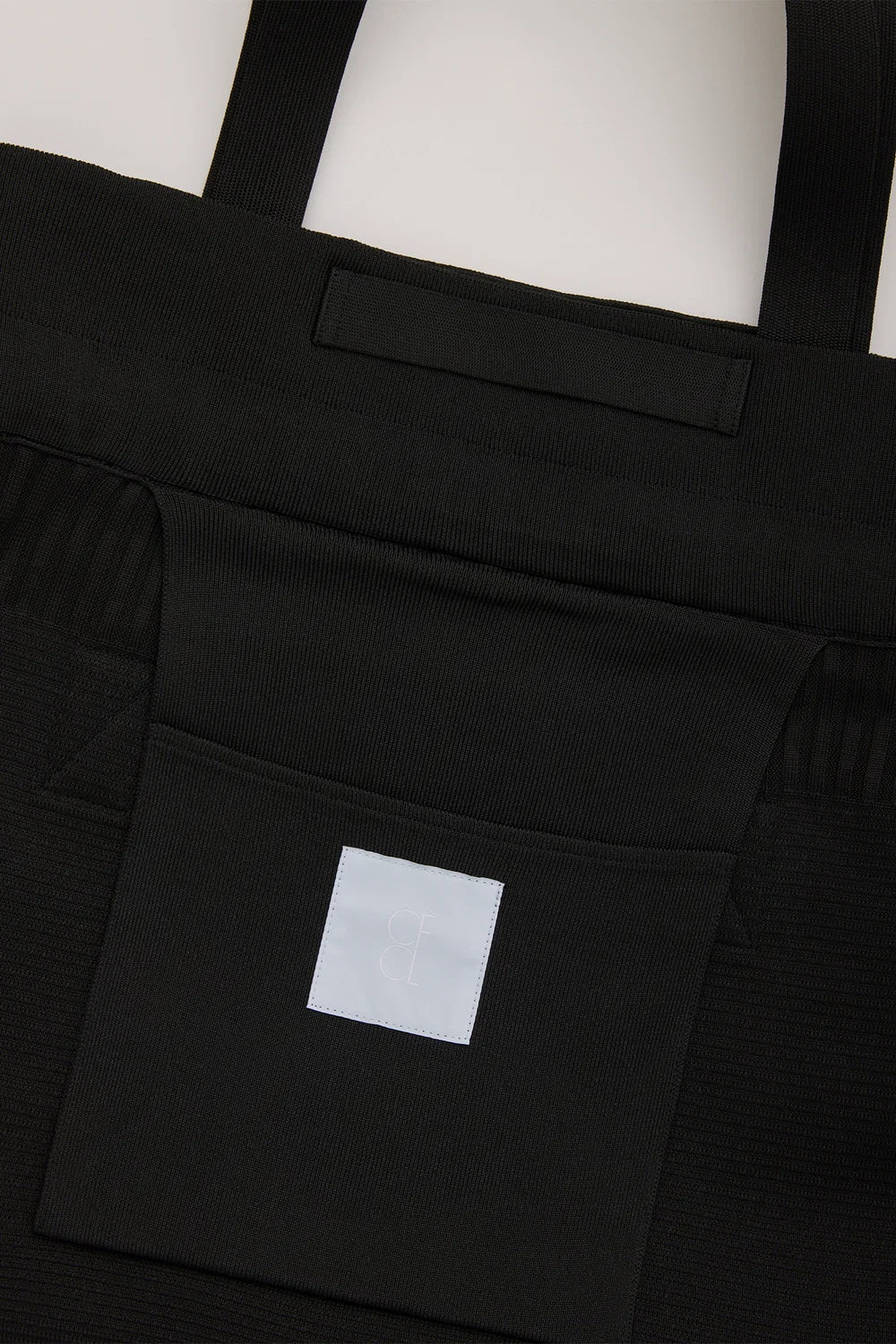 
                  
                    STRATUM TOTE BAG
                  
                