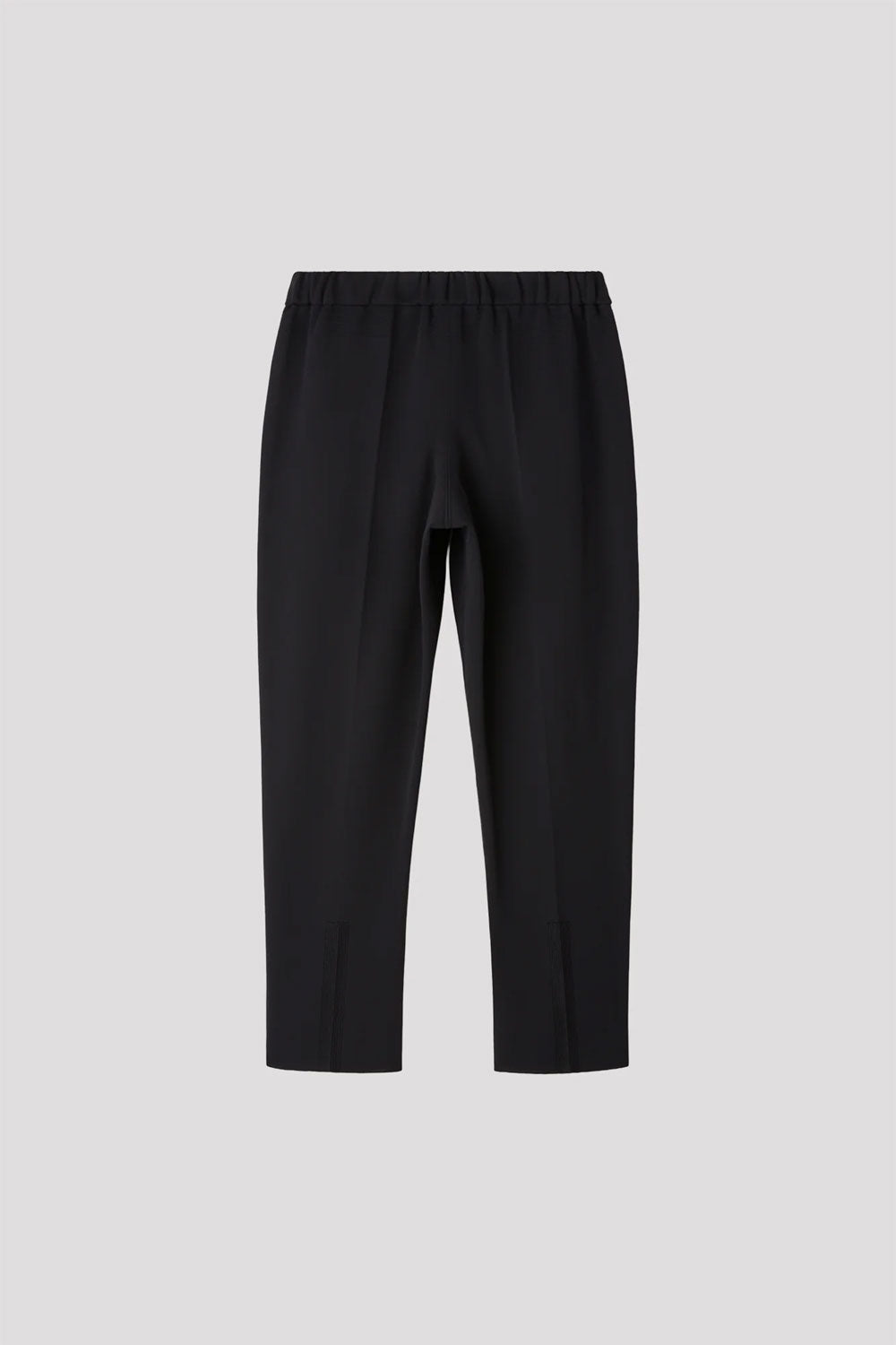 
                  
                    SOFT MILAN-TUCK TAPERED PANTS
                  
                