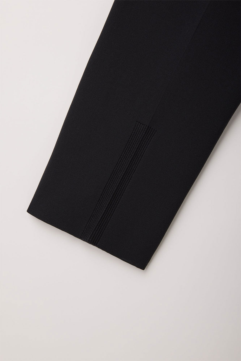 
                  
                    SOFT MILAN-TUCK TAPERED PANTS
                  
                