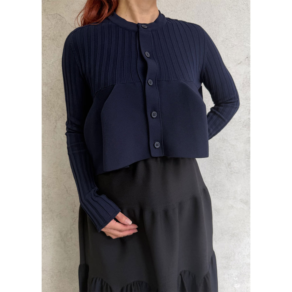 POTTERY-BUST FLARE CARDIGAN – OBLIGE