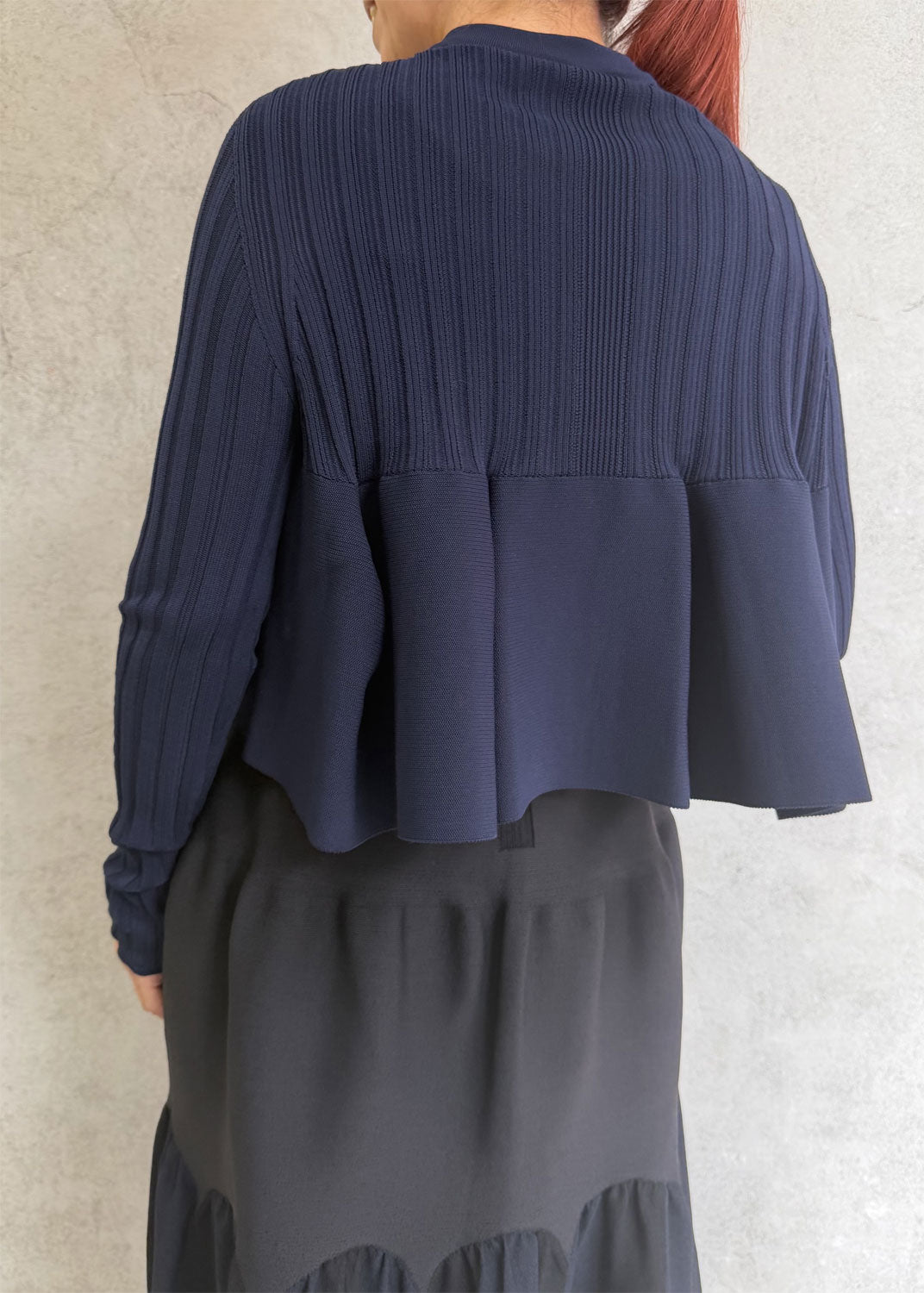 
                  
                    POTTERY-BUST FLARE CARDIGAN
                  
                