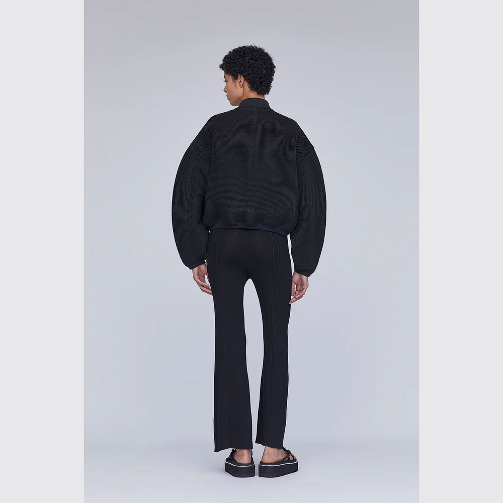 SOFT PORTRAIT TIGHT FLARE PANTS – OBLIGE