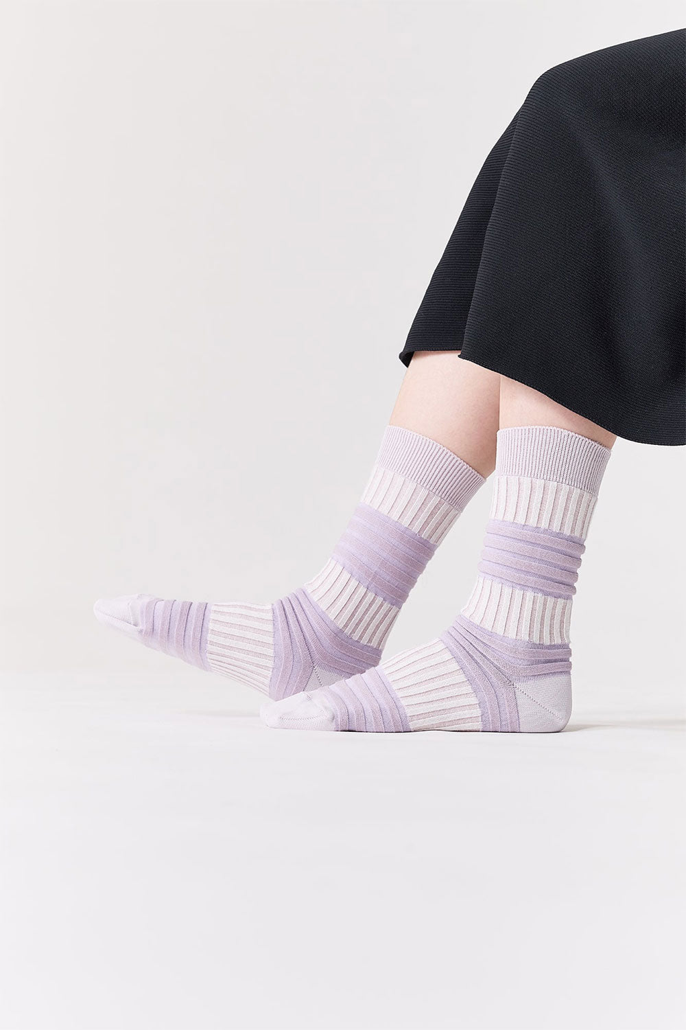 
                  
                    GARTER RIB-SOCKS
                  
                