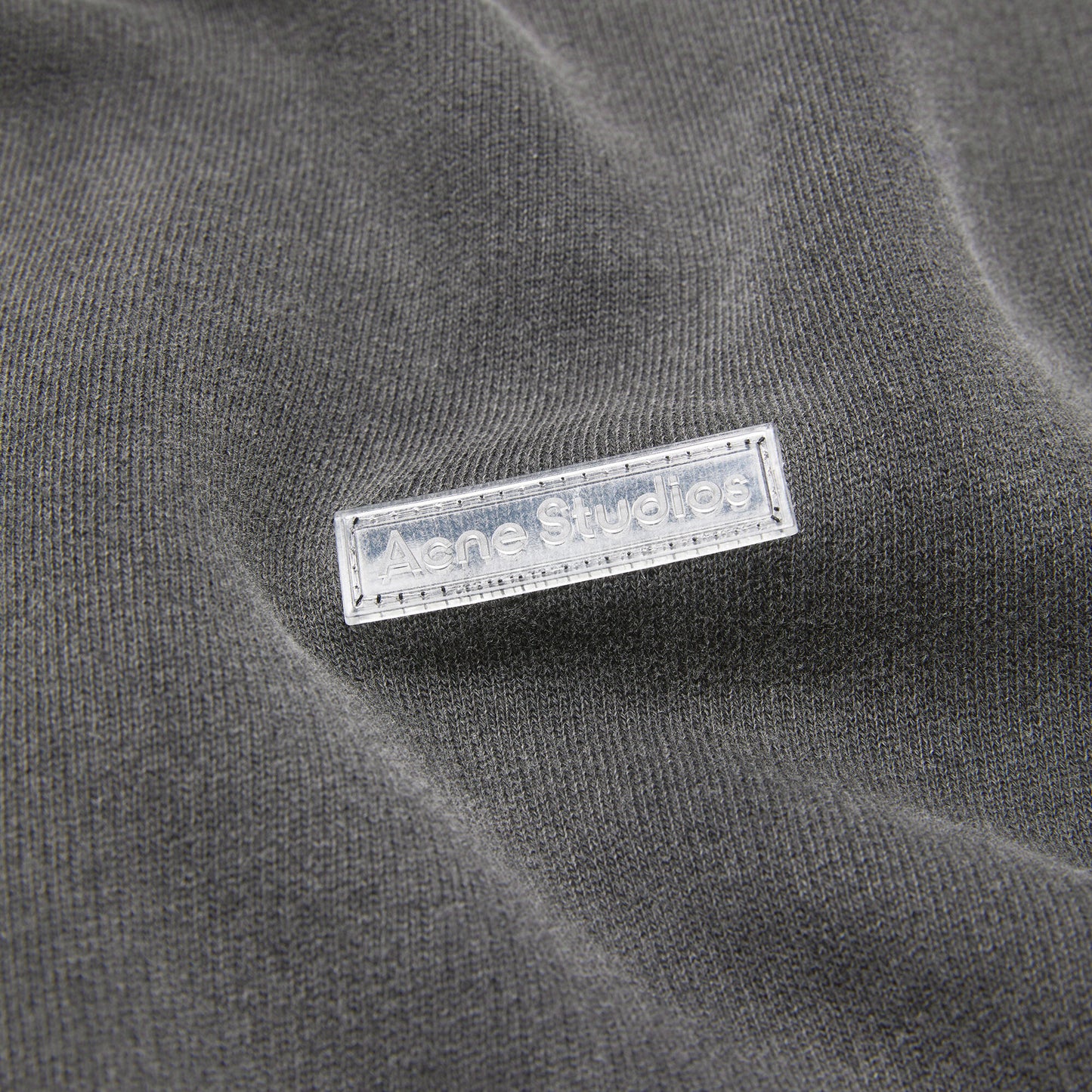 
                  
                    SWEATER LOGO PATCH
                  
                