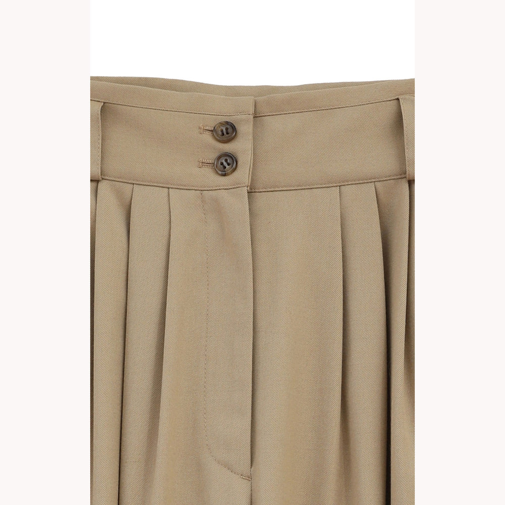 
                  
                    WIDE BELT TUCK PANTS
                  
                