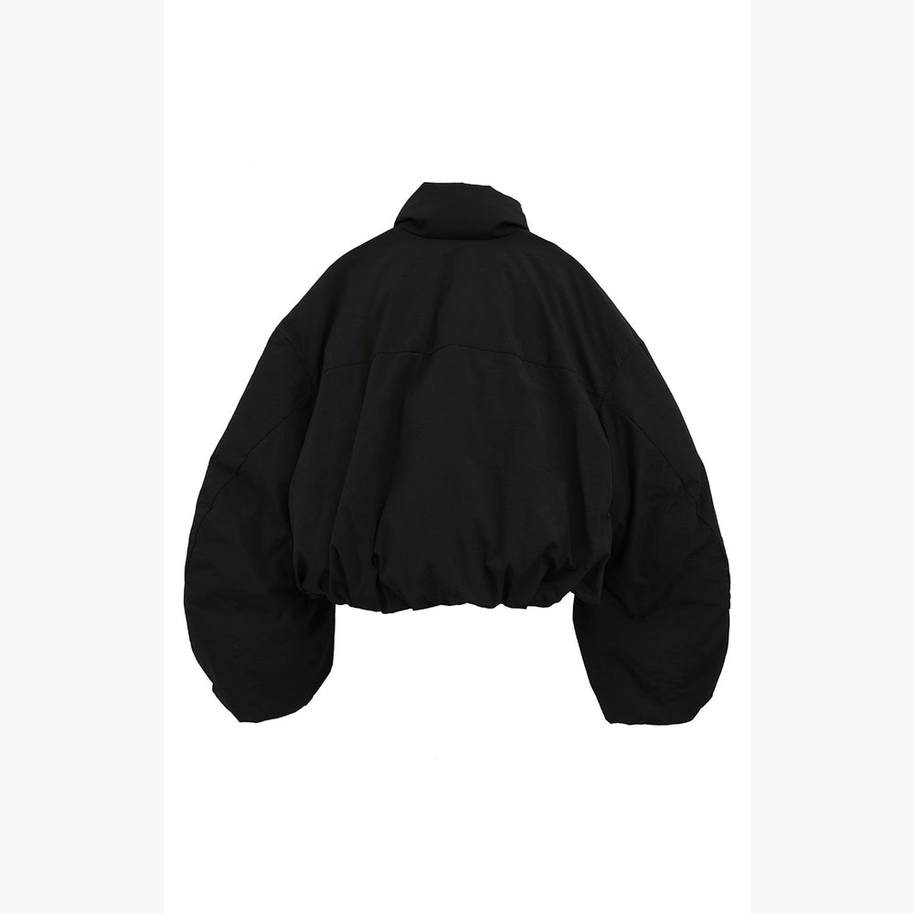 
                  
                    BALLOON SHORT DOWN JACKET
                  
                