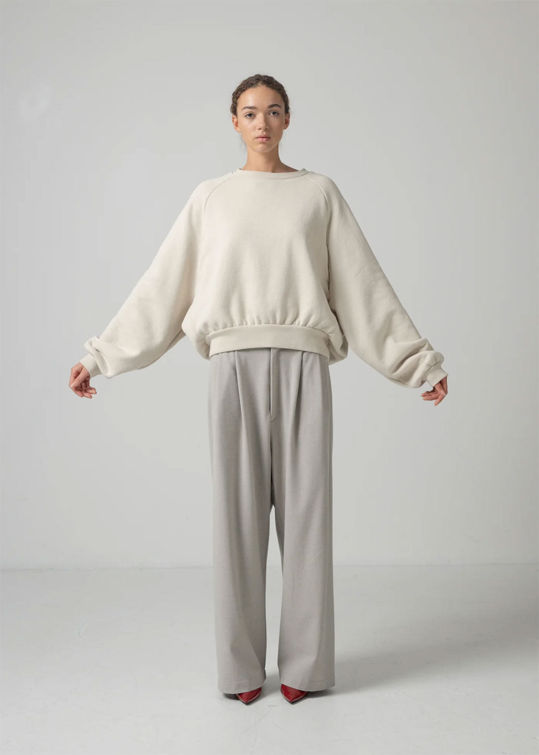 
                  
                    OLYMPIA SWEATSHIRT
                  
                