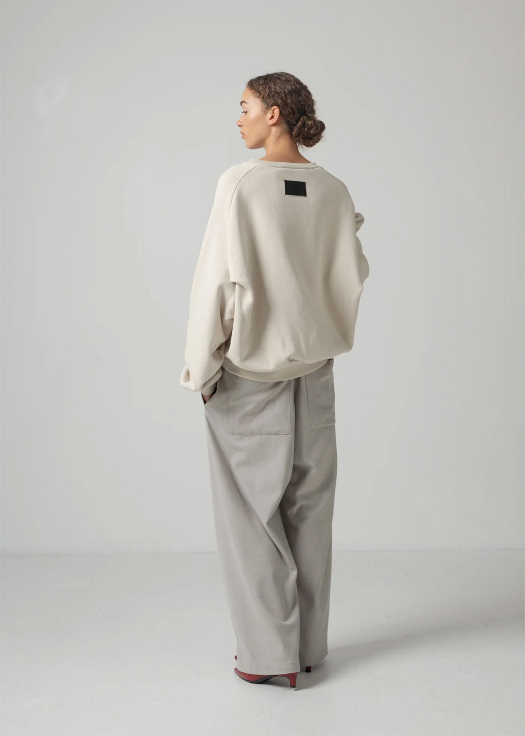 
                  
                    OLYMPIA SWEATSHIRT
                  
                