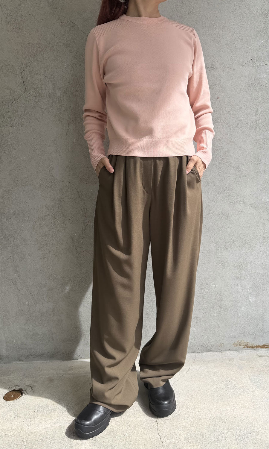 
                  
                    BASIC COMPACT KNIT TOPS
                  
                