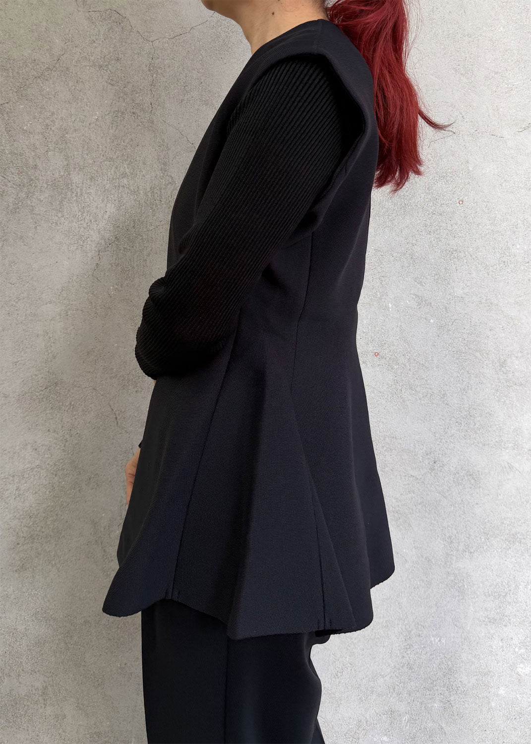 
                  
                    MILAN FLARE VEST
                  
                