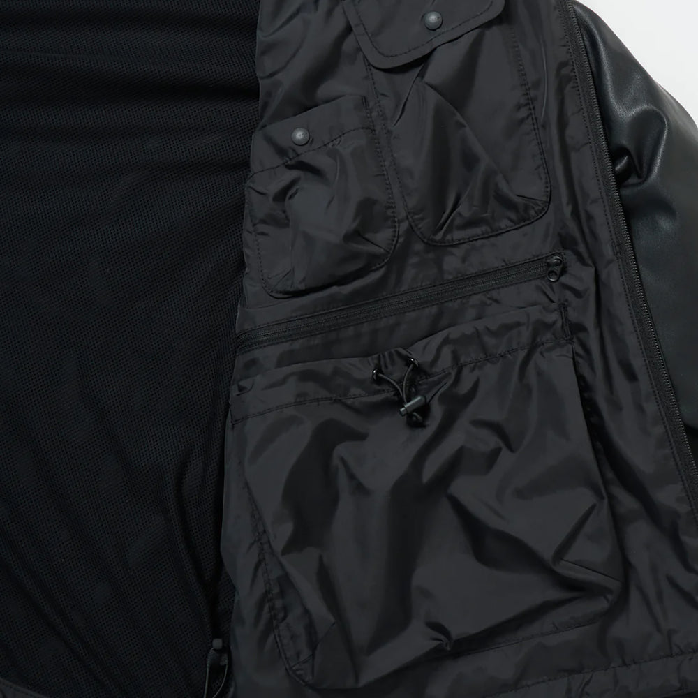 
                  
                    TECH SYNTHETIC SKIN WINDBREAKER JACKET
                  
                
