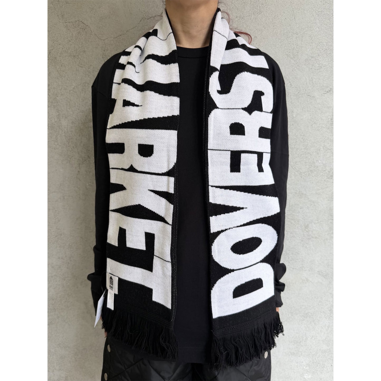 
                  
                    UNISEX DSM FOOTBALL SCARF
                  
                