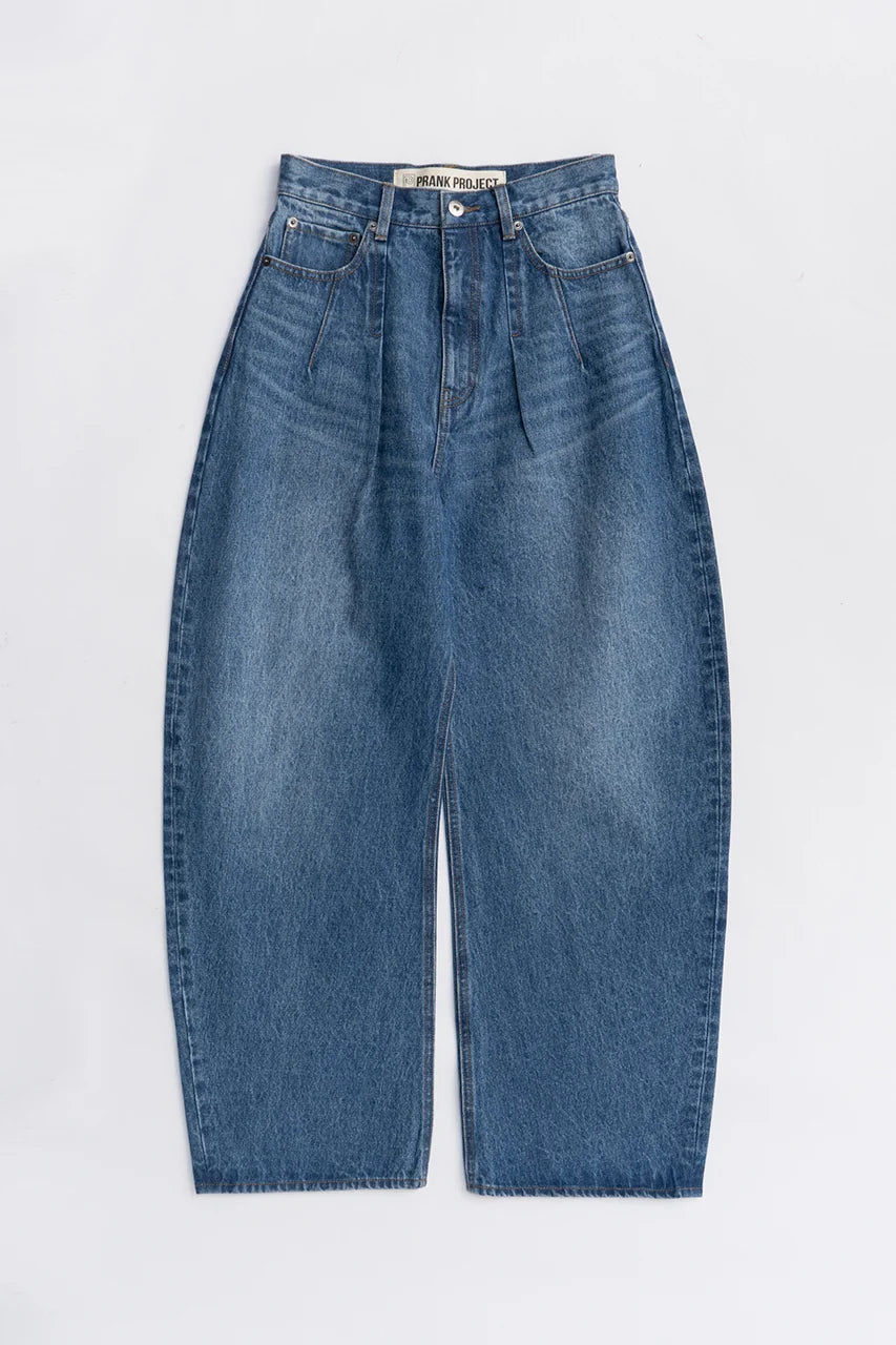 
                  
                    High-waisted Curved Denim
                  
                