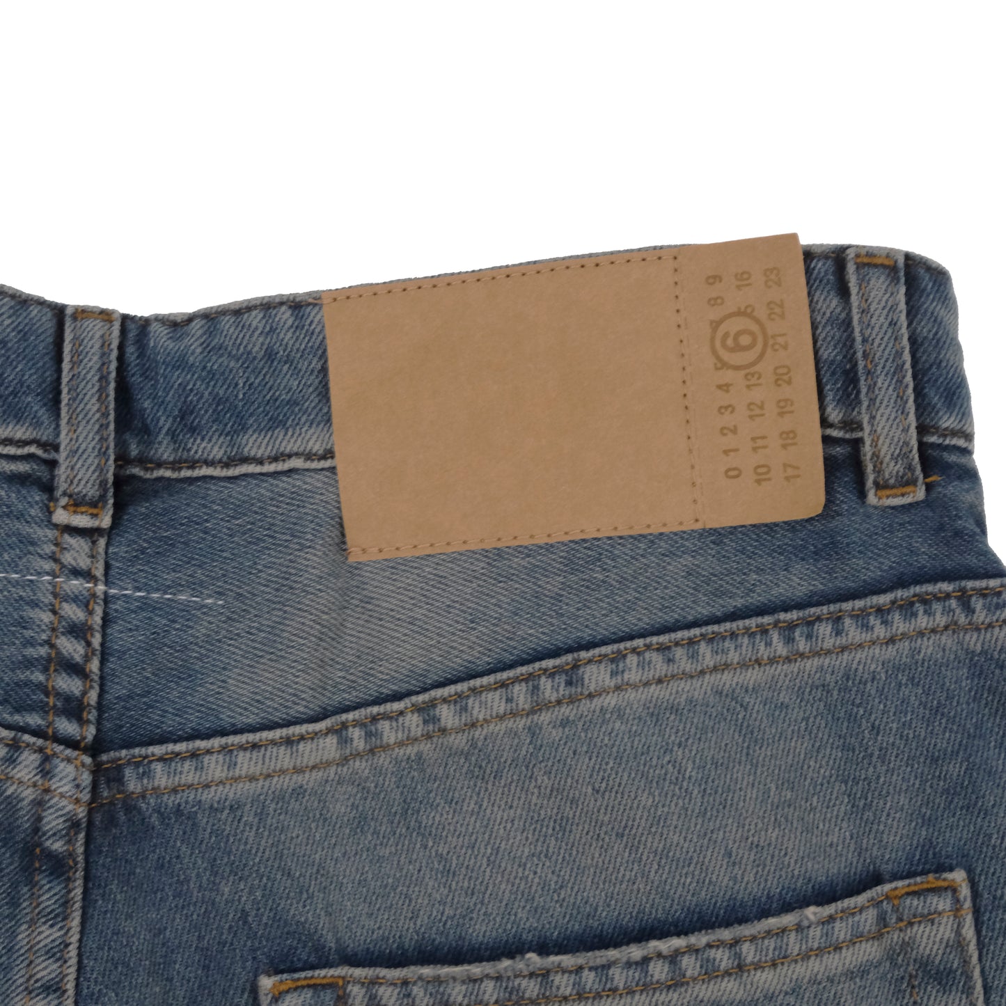 
                  
                    DESTROYED 5 POCKET JEANS
                  
                