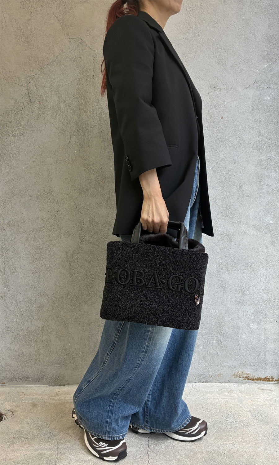 
                  
                    ROBA・GOSトート
                  
                
