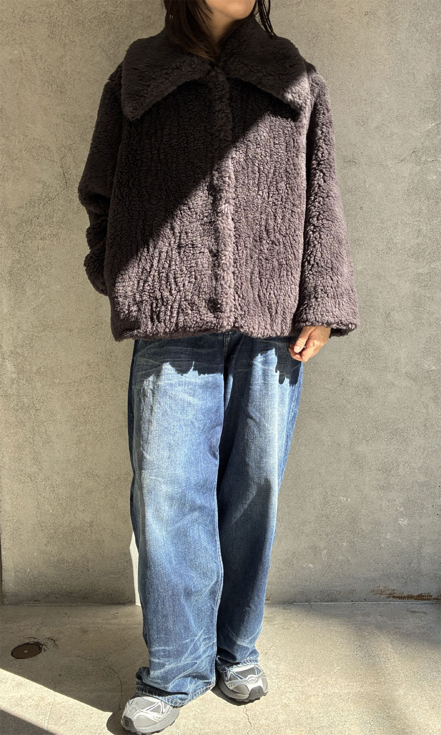 
                  
                    WOOL BOA WIDE COLLAR COAT
                  
                