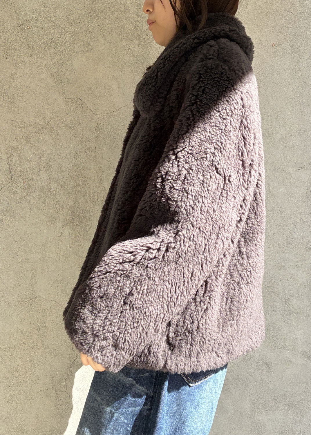 
                  
                    WOOL BOA WIDE COLLAR COAT
                  
                
