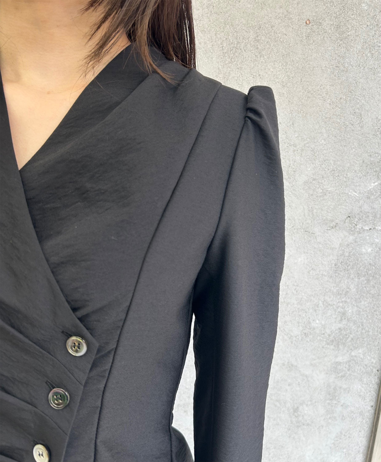 
                  
                    DRAPED WRAP JACKET -BLACK-
                  
                