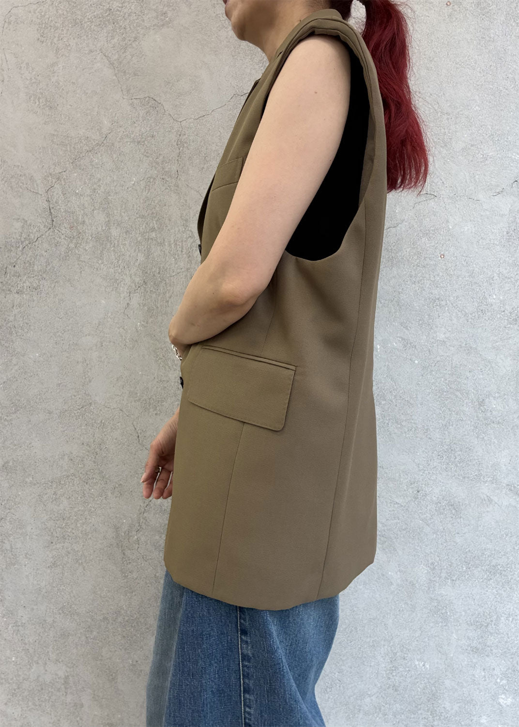 
                  
                    DOESKIN SLEEVELESS BLAZER
                  
                