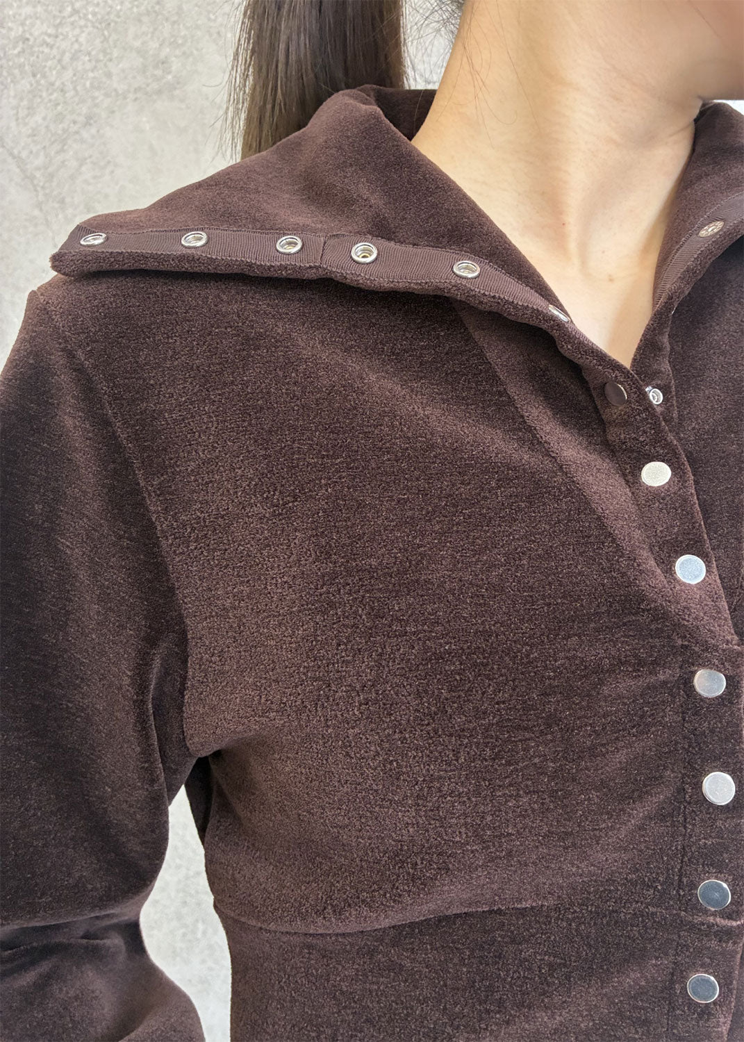 
                  
                    WOOL VELOUR WIDE COLLAR CARDIGAN
                  
                
