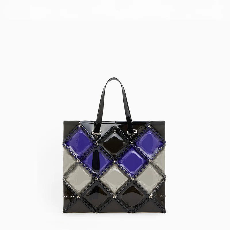 
                  
                    FLAT TOTE BLEND
                  
                
