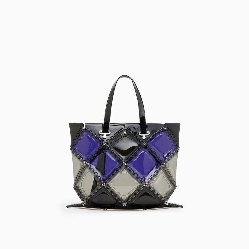 
                  
                    FLAT TOTE BLEND
                  
                