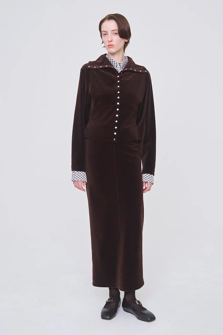 
                  
                    WOOL VELOUR WIDE COLLAR CARDIGAN
                  
                