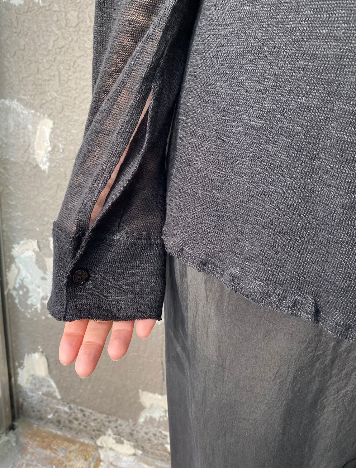 
                  
                    LINEN JERSEY SHIRT-BLACK-
                  
                