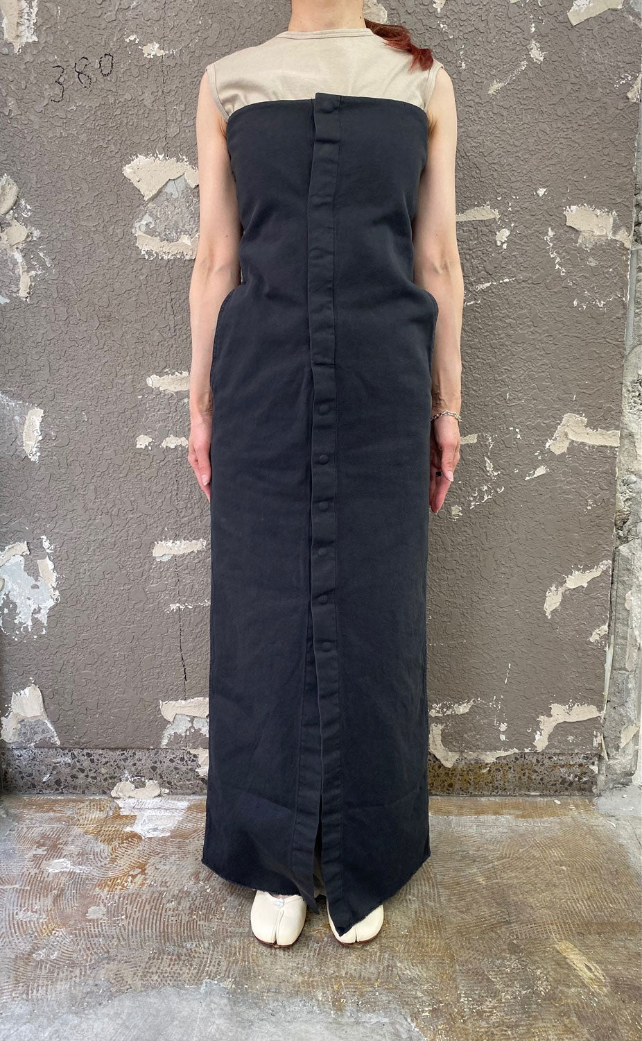 
                  
                    THIN CANVAS SNAP DRESS -BLACK-
                  
                