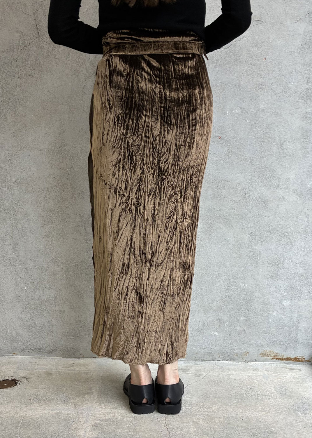 
                  
                    SILK VELVET WRAP SKIRT
                  
                