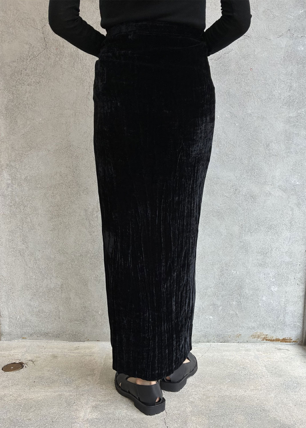 
                  
                    SILK VELVET WRAP SKIRT
                  
                