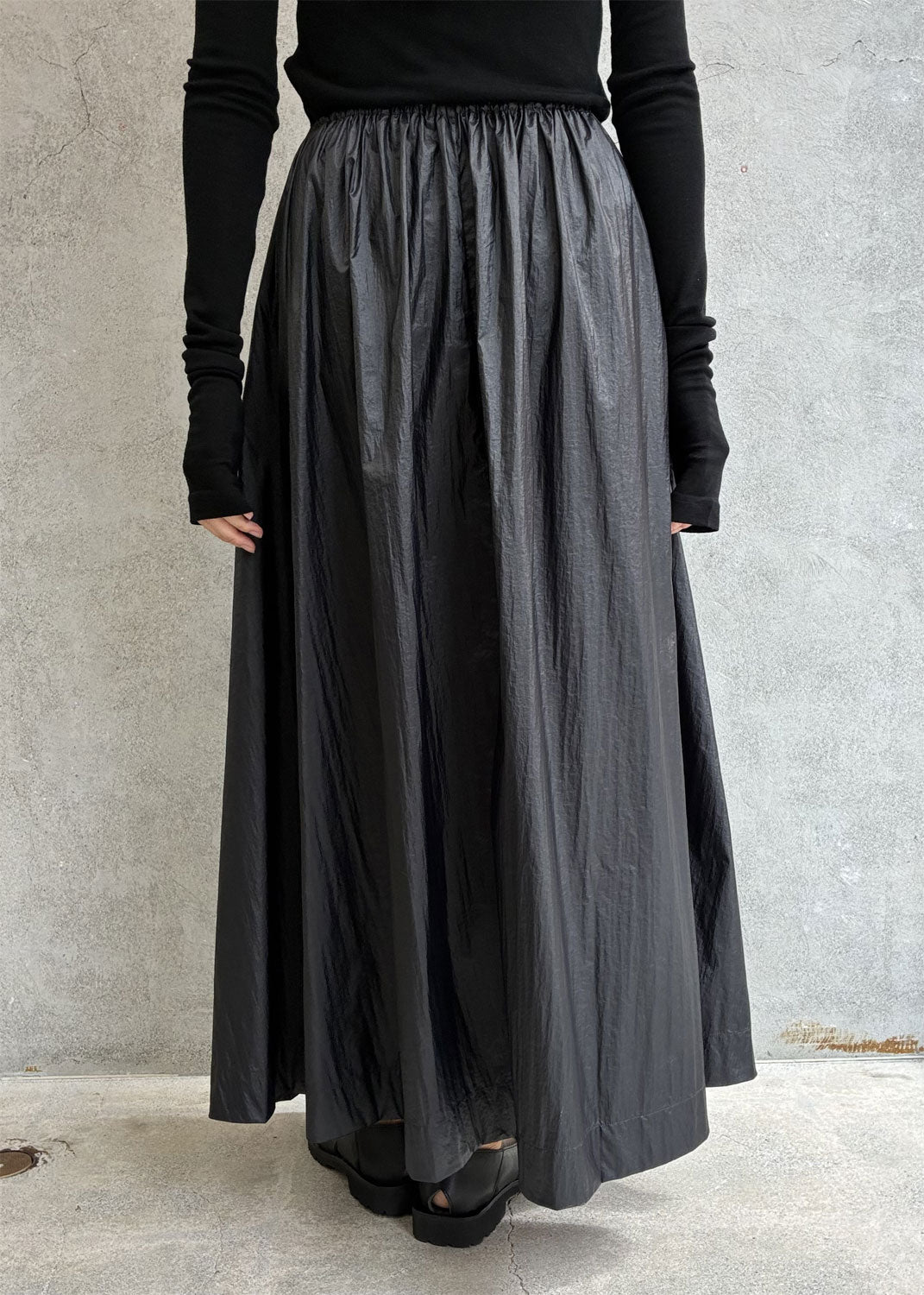 
                  
                    TECHNICAL OVERSIZED SKIRT
                  
                