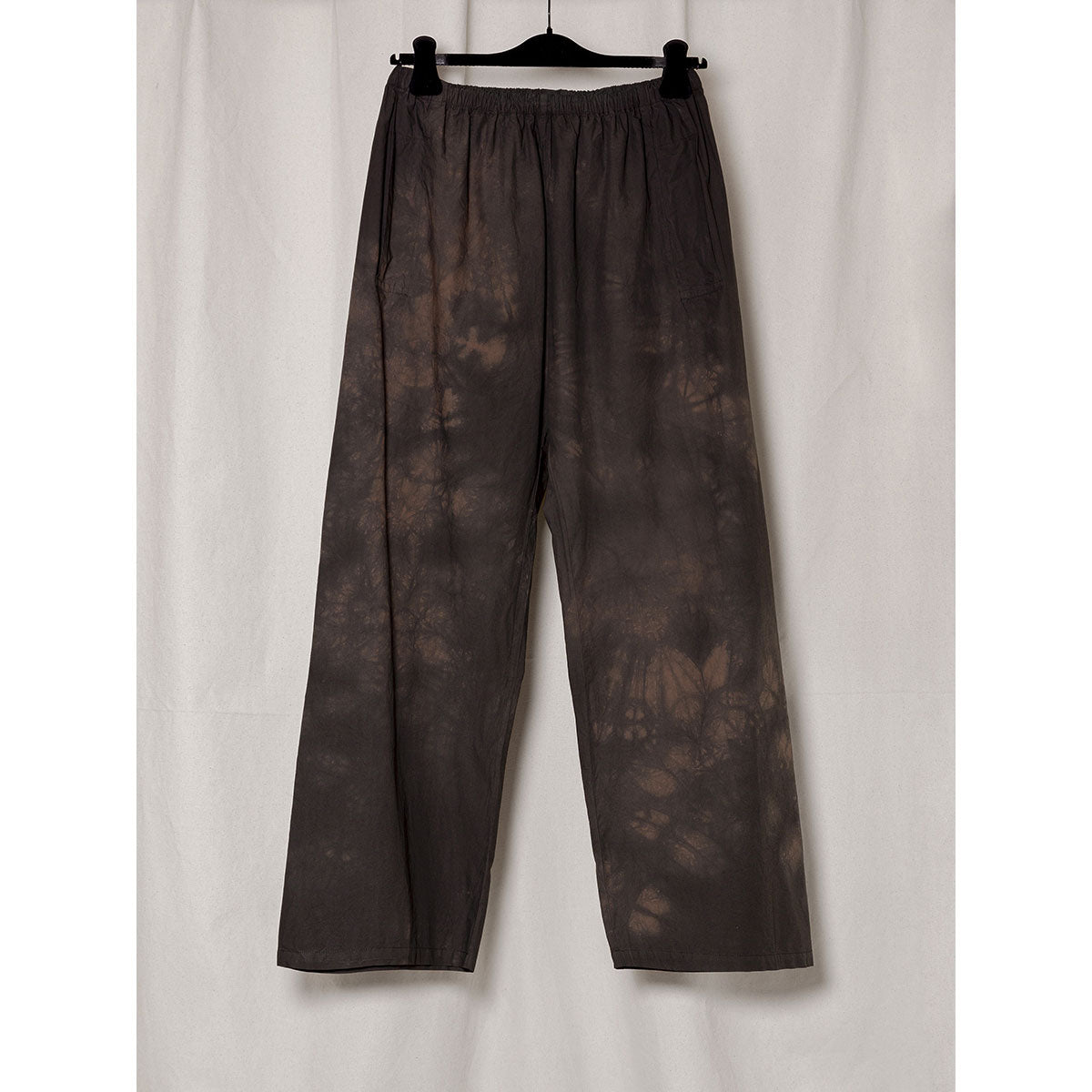 
                  
                    POPLIN FLAP POCKET TROUSERS
                  
                