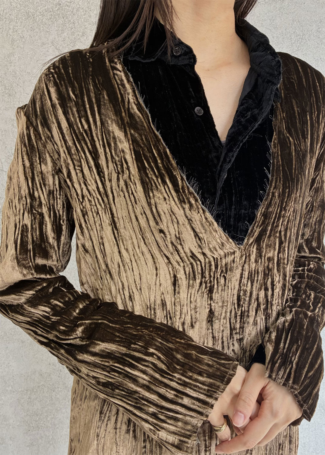 
                  
                    SILK VELVET LONGSLEEVE DRESS
                  
                
