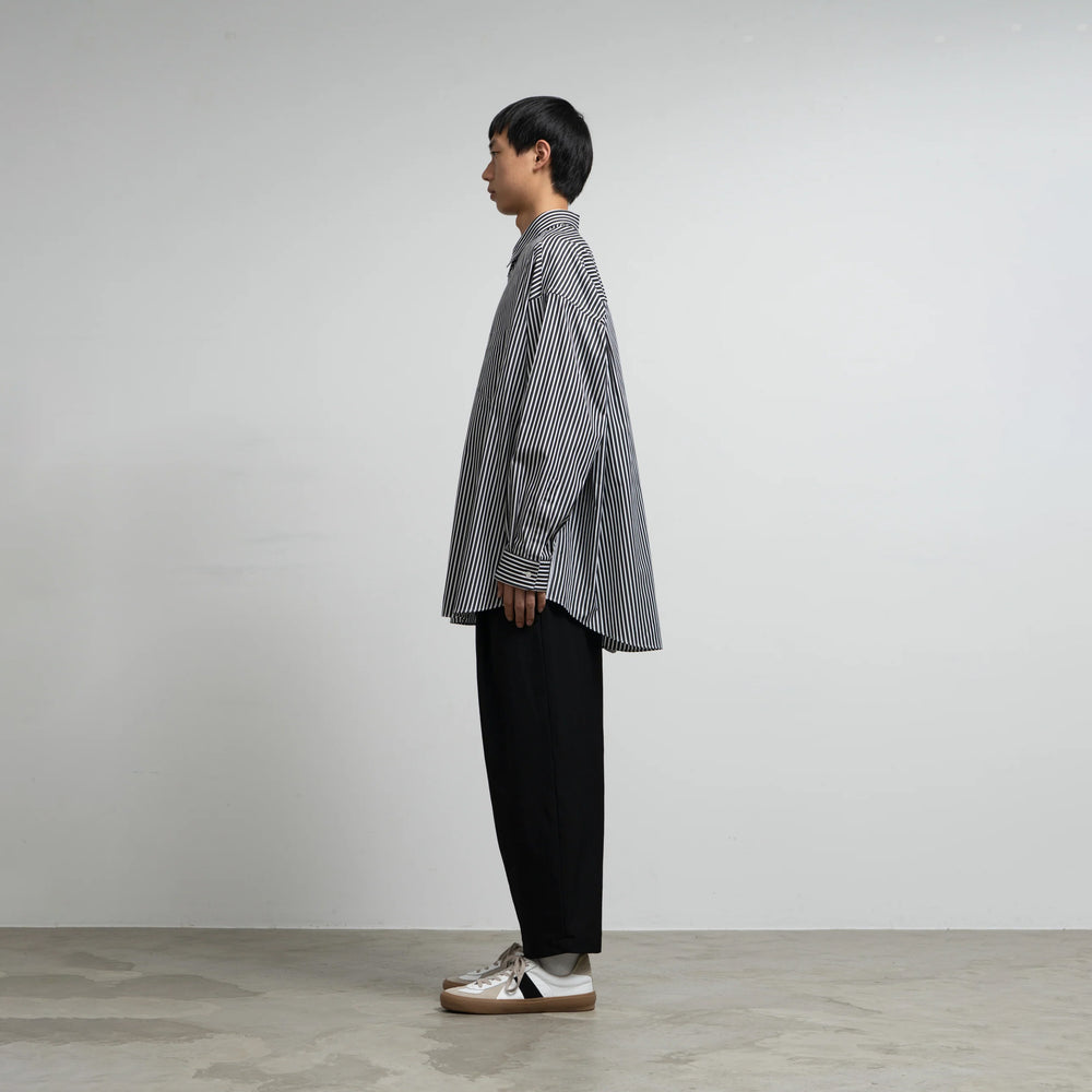 
                  
                    HIGH COUNT REGULAR COLLAR ROUND CUT OVERSIZED SHIRT
                  
                