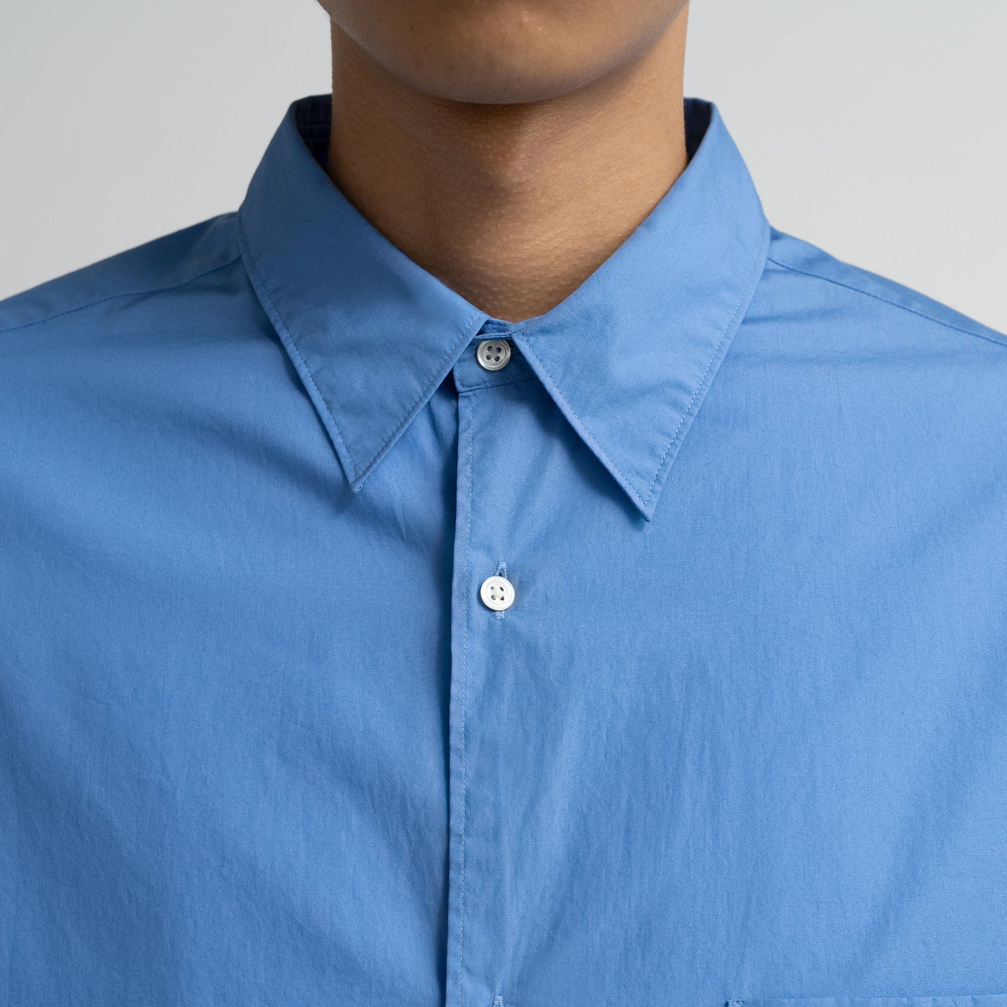 
                  
                    BROAD L/S OVERSIZED REGULAR COLLAR SHIRT
                  
                