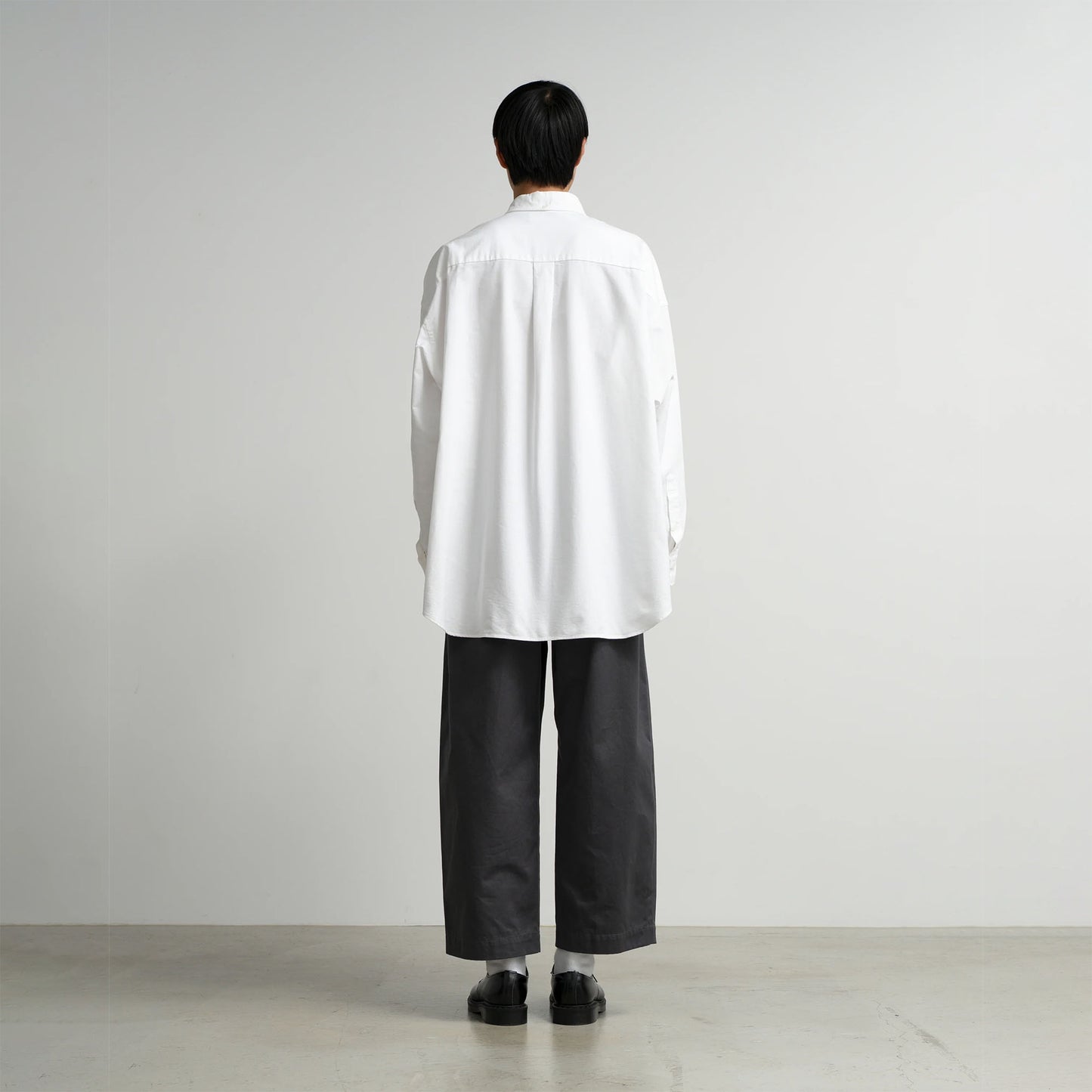 
                  
                    OXFORD L/S OVERSIZED B.D SHIRT
                  
                